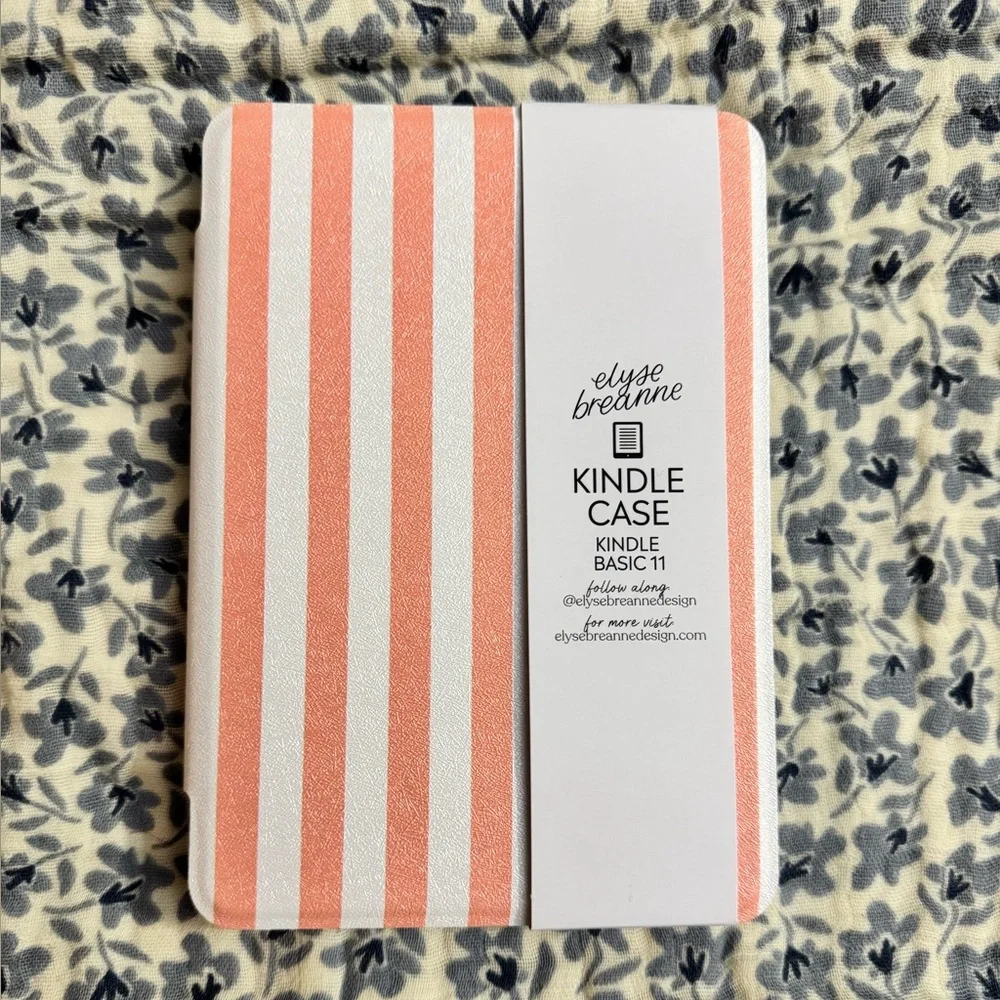 NWT Elyse Breanne Kindle Case